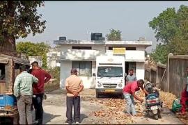 मधुमक्खी के हमले से कारोबारी की गई जान, 3 की हालत गंभीर खबरगली Businessman killed due to bee attack, condition of 3 critical Newsgali  cg news cg big news cg hindi news cg latest news khabargali 