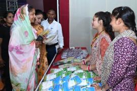 Women's fair inaugurated in Raipur, Women and Child Development Minister Smt. Laxmi Rajwade visited the stalls, Khabargali