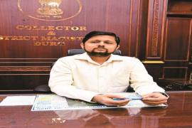 नए कलेक्टर अभिजीत सिंह ने संभाला पदभार,बताई अपनी प्राथमिकता खबरगली New collector Abhijeet Singh took charge and told his priorities cg news cg big news hindi news latest news khabargali 