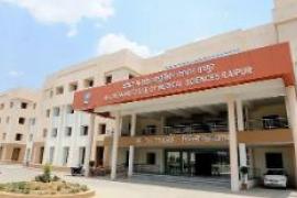एम्स में 22 वर्षीय छात्रा को मिला नया जीवन, सफल रहा किडनी ट्रांसप्लांट खबरगली 22 year old student got a new life in AIIMS, kidney transplant was successful cg news cg big news latest news khabargali 