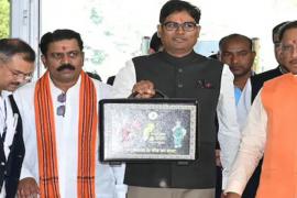 वित्त मंत्री ने खोला बजट का पिटारा, रायपुर से दुर्ग तक मेट्रो ट्रेन के लिए 5 करोड़ का प्रावधान खबरगली   Finance Minister opened the budget box, provision of Rs 5 crore for metro train from Raipur to Durg cg news cg big news latest news khabargali 