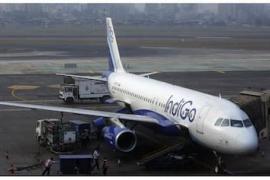 Passengers stranded in Indigo flight coming to Raipur, faced trouble for one and half hour cg News Raipur news cg latest News khabargali 