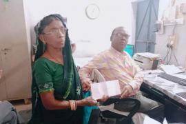 An elderly woman wrote a letter to the President in blood, made this complaint latest news hindi news khabargali 
