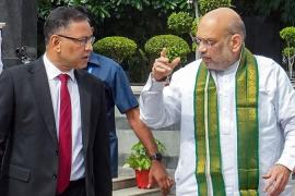 The country's intelligence chief Tapan Deka reached Chhattisgarh... will hold a secret meeting with senior officials regarding the Naxal operation going on for the last 8 days, Naxal operation is going on for the last 8 days on Kurreguta hill of Bijapur district. And this operation is being carried out by soldiers of three states including Chhattisgarh, Maharashtra and Telangana, Khabargali