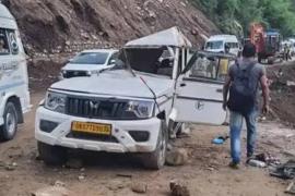 Landslide during Kedarnath Yatra, 1 youth from Chhattisgarh died, 4 seriously injured latest News hindi news big News Khabargali 