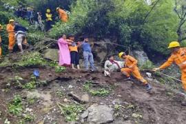 Continuous rain for 12 hours in Ahmedabad, clouds burst at 5 places in Himachal, many tourists stranded big News news hindi news latest news khabargali 