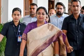 Attack on Delhi Chief Minister, after the incident there was chaos in the entire campus New Delhi hindi news khabargali 