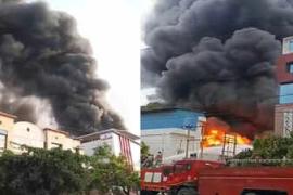 A massive fire broke out in a paint factory, smoke was visible across the city, and the fire brigade brought it under control. Hindi news big News latest news khabargali 