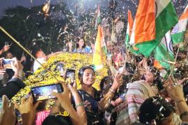 World champion Team India's physio Akanksha Satyavanshi received a grand welcome in Raipur, celebrations from Ram Mandir to Bharat Mata Chowk, Raipur, Chhattisgarh, Khabargali