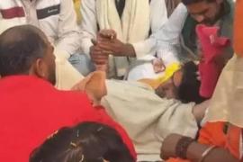 Dhirendra Shastri fainted during the Sanatan Ekta Padyatra, his health deteriorated at the UP-Haryana border. Hindi latest news big news khabargali 