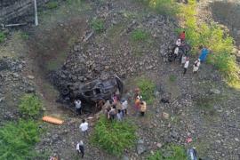 Horrific road accident on Delhi-Mumbai Expressway, 5 people died on the spot hindi News latest News hind khabargali 