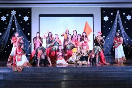 "Euphoria 2025" captivated the audience at the annual function of Shri Gujarati English Medium Higher Secondary School (GEMS).  Present were members of the Gujarati Education Society's management committee, President Narayanbhai Patel, Ramjibhai Patel, Principal Dr. Shailesh Sharma. Raipur, Chhattisgarh., khabargali 