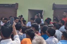 Chaos over religious conversion in Chhattisgarh, violent clash between two groups, situation out of control hindi news latest News khabargali 