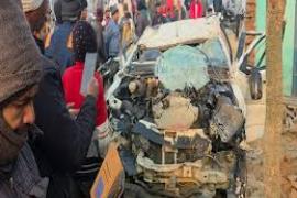 Tragic accident in Jharkhand, four people died in Scorpio, they were returning from an engagement ceremony.