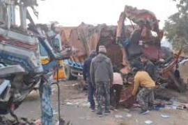 Major accident at Keshkal Ghat: Three trucks collide, NH-30 completely blocked