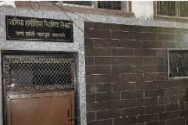 Major accident in madrasa, youth dies after lift falls, one in critical condition hindi news khabargali 