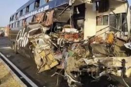 6 killed, 26 injured in a horrific accident on Mumbai-Agra Highwaymumbai hindi news khabargali 