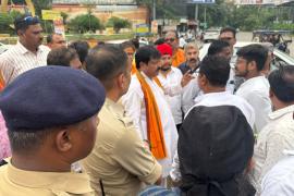 Major decision in public interest: Following the strong stance of Sanjay Shrivastava, the ongoing construction work at the intersections of Raipur was stopped with immediate effect, Chairman of Civil Supplies Corporation, Municipal Corporation, Traffic Department, Raipur, Chhattisgarh, Khabargali