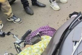 Horrific road accident in Durg: 4 dead after scooter collides with tractor. big news chhattisgarh news latest news khabargali 