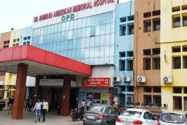Patient from Gariaband saved at Ambedkar Hospital; arrow had pierced through from back to abdomen 