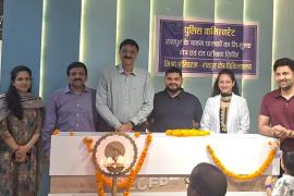 Free eye and dental check-up camp for police drivers was organised at Mishra Hospital. Police Commissioner Dr Sanjeev Shukla, Chhattisgarh's senior eye specialist and surgeon Dr Dinesh Mishra, retina surgeon Dr Pranjal Mishra, dental, root canal specialist Dr Abir Mishra, transplant specialist Mussoorie Dr Nidhi Mishra, Khabargali