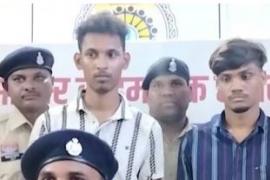 After a refusal to marry, a spurned man had an acid attack carried out by a friend; two arrested—they had been plotting for three months. hindi news chhattisgarh khabargali 