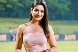  Anchor Shefali Bagga surrendered ₹1.50 crore to the ED; ₹30 lakh in cash had been found during raids on her residences in Delhi and Mumbai. raipur chhattisgarh hindi news khabargali 