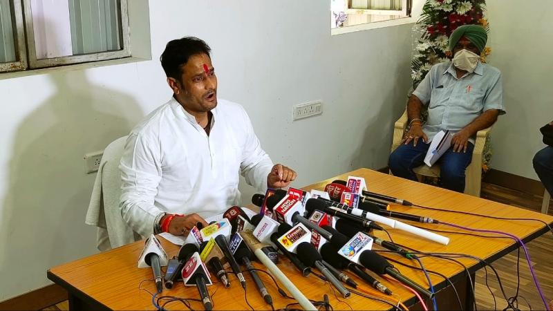 Vikas upadhyai, press conference, raipur, khabargali