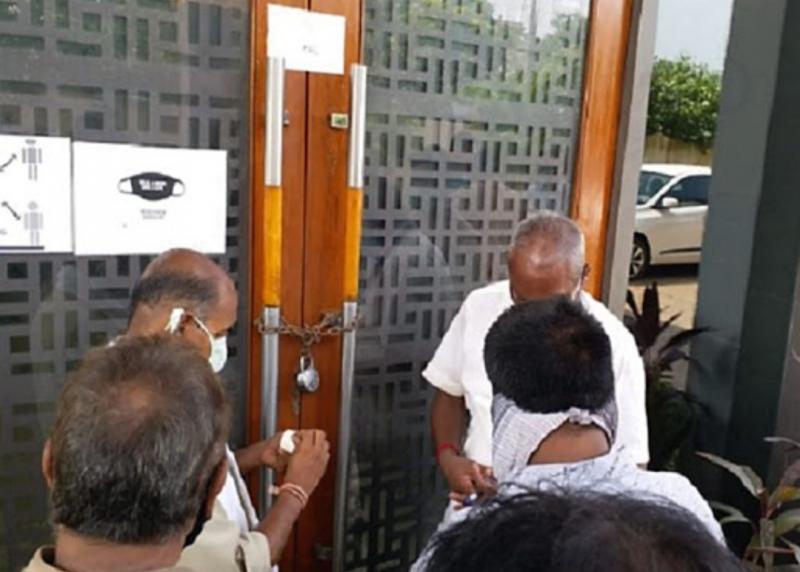 Queens Club raipur khabargali chhattisgarh Goli Case lockdown police Telibandha police station