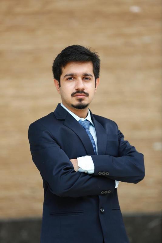 Mohit Gandhi, Raipur, Delhi University, law studies, LLB, merit list, post graduation program, investment banker, cfa usa, Anu Gandhi, Chhattisgarh, Advocate-General, Constitution Day, Khabargali