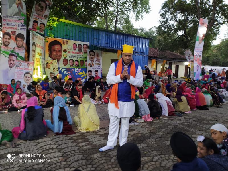 Guru Nanak Dev Janmotsav Prakash Parva, Tatibandh Gurdwara, Parliamentary Secretary Vikas Upadhyay, Khabargali, Head Granthi of Gurdwara Hirapur Baba Nishan Sing, Happy Bajwa, Nirvi Sing, Ranjodh Sing, Kuldeep Sing Dhillon, Baba Sukha Sing, Pammi Chopra, Sohan Bhaiya, Gurudeep  Sing, Harmeet Sing, Karam Sing Saini, Balveer Sing Fauji, Taruni Sing, Malkit Sing Bhati, Jashwant Sing, Satwinder Sing, Santok Sing, Mintu Khalsa, Aman Gill, Pammi Chopra, Kuldeep Sing, Vishal Shah