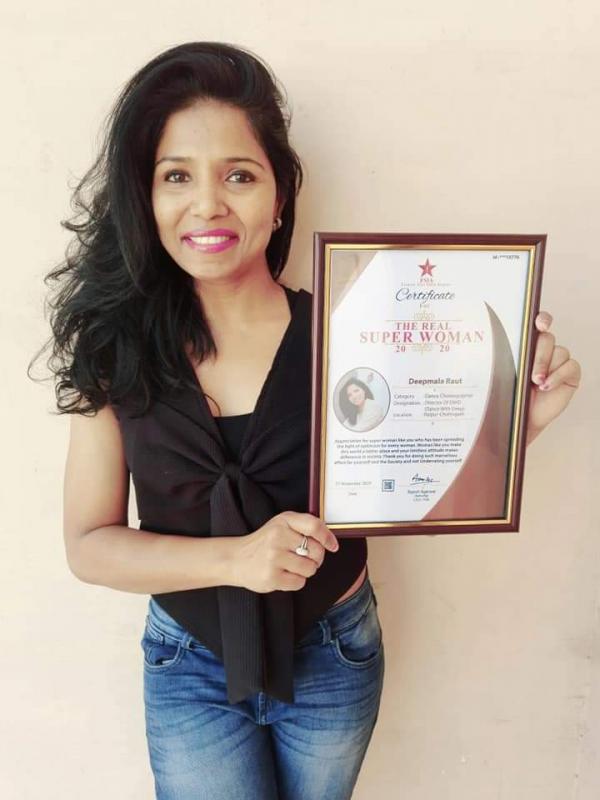 Choreographer, Deepmala Raut, The Real Super Woman 2020, Award, Raipur, FSI, , Khabargali, DWD, Dance With Deep, FSIA,Forever Star India Awards