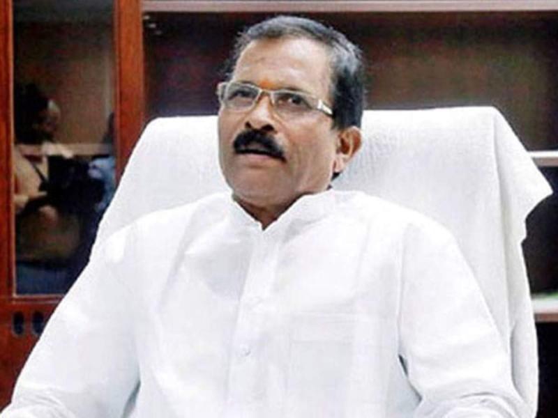 Union Minister Shripad Naik, car accident, wife killed, Union Ayurveda, Yoga and Naturopathy, Unani, Siddha and Homeopathy and Minister of State for Defense, Khabargali