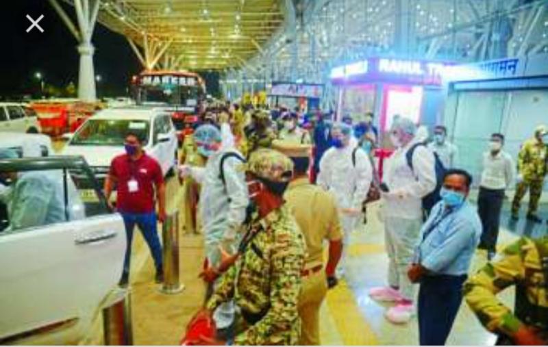 Road Safety World Series, Sri Lanka Team, England, West Indies, Bangladesh, South Africa, Parsada Stadium, Sachin Tendulkar, Virender Sehwag, Yuvraj Singh, Naman Ojha, Irfan Pathan, Zaheer Khan, Pragyan Ojha, Munaf Patel, Manpreet Gony, Raipur, Chhattisgarh , News, khabargali