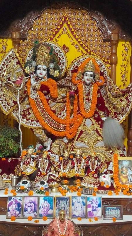 Shri Krishna Janmashtami, Maha Utsav, Shri Radha Ras Bihari Temple Tatibandh Raipur, Rajesh Agarwal, Mangal Aarti, Mahabhishekam, Darshan Aarti, Janmotsav and Chappan Bhog, Rajendra Parakh and Dilip Kedia, Khabargali