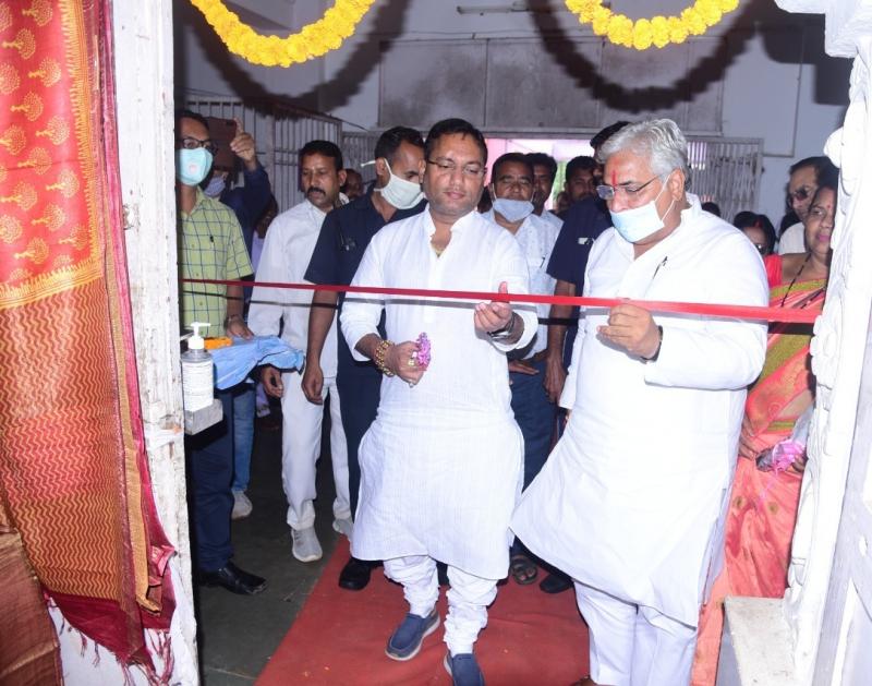 Village Industries Minister Guru Rudrakumar, Handloom and Handicrafts Exhibition, Durg MLA Arun Vora, Khabargali