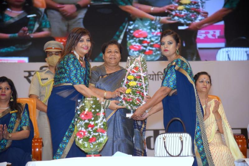 Sindhi Women's Social Organization, Suhini Soch, Governor Ms. Anusuiya Uike, Revered Saint Shri Sai Yudhishthira Lal Ji, Sai Lal Das Ji, National President, CA Chetan Tarwani, Vrindavan Dham, Manas Putri Didi Pushpanjali, Jyoti Budhwani, Heena Shahadpuri, Amrita Dudiya,  Vinita Bhavnani, Sindhi Samaj, Juhi Daryani, Neelima Ahuja, Sarita Ahuja, Sakshi Makhija, Payal Jaswani, Raipur, Chhattisgarh