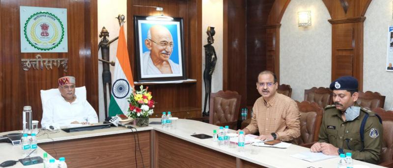 Chief Minister Bhupesh Baghel, Rajnadgaon district, Chit fund investor, attachment and auction, Chhattisgarh, Khabargali