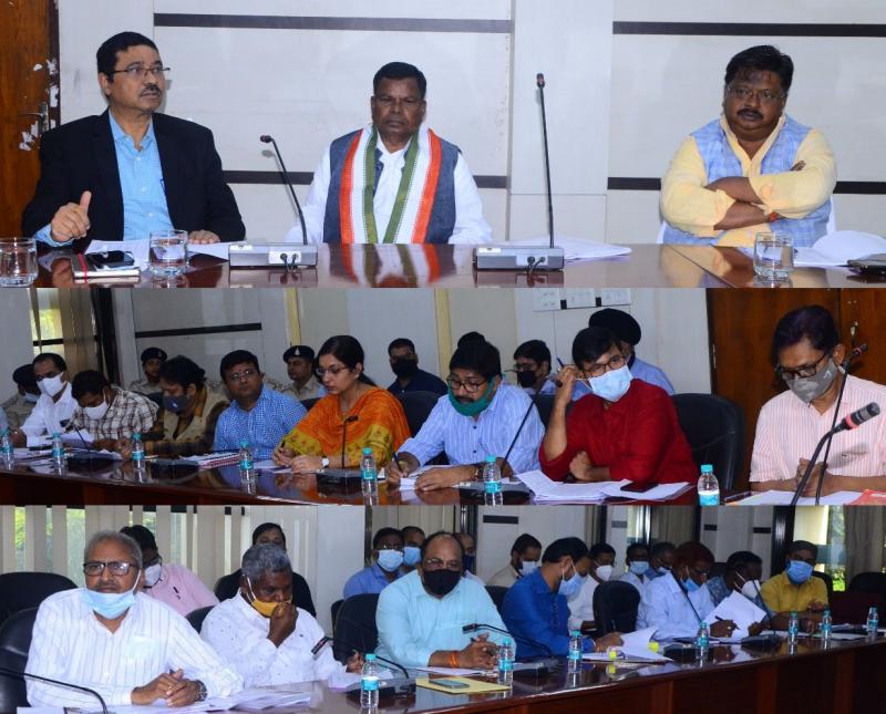 Over rate and illegal liquor smuggling, commercial tax, excise, minister, Kawasi Lakhma, U.D. Minj , Niranjan Das , Chhattisgarh State Marketing Corporation Ltd. Shri A.P. Tripathi, Additional Commissioner Shri Rakesh Mandavi, Khabargali