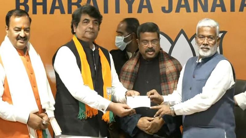 Congress veteran, star campaigner RPN Singh, joins BJP, Khabargali