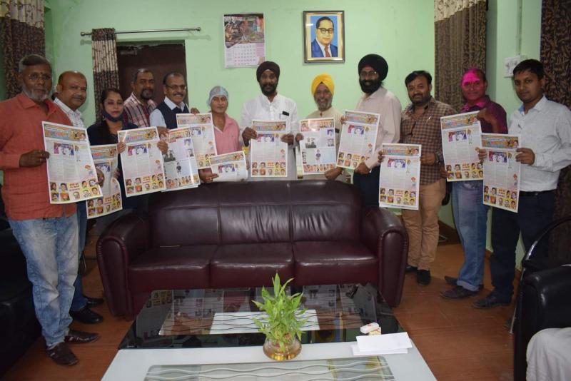 Nonsense Times, Holi Issue, Comedy, Satire, Special Title, Tapesh Jain, Mahendra Chhabra, Brijesh Choubey, Prakash Sharma, Ramavatar Tiwari, KK Sharma, Vijay Mishra, Ajay Saxena, Mohan Tiwari, Deepak Pandey, Santosh Sahu, Puneet Sonkar, Rajkumar Gwalani, Jaiprakash Upadhyay, Gaurav Sharma, Shagufta Sharin, Raghavendra Mishra, Shashank Khare, Sharda Tripathi, Gokul Soni, Narendra Bengale, Nagendra Verma, Arvind Awasthi, Deepak Thakur, Ritesh Jain, Manoj Nirmalkar, Pawan Sinha, Madhusudan Sharma, Amar Dhavan