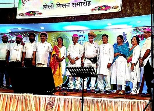 Holi Milan Ceremony of Sindhi Panchayat, Musical Presentation of Dhun Foundation, Sindhu Palace, Raipur, Shankar Nagar, Shanti Nagar, Revered Sindhi Panchayat, Singer Ajay Advani, Manoj Shukla, Rajul Dave, Mahesh Sharma, Jagdish Dubey, Dr Sunil Golhani Harish Makhija, Hari Om Makhija, Sundar Kukreja, Naresh Kukreja, Amritansh Srivastava, Ritu Srivastava, Asha Kewalani, Kittu Sinha, Sapna Jasuja, Aarti Sahu, Chanchal Tiwari, Manisha Sharma, Ranu Gajbhiye, Khabargali