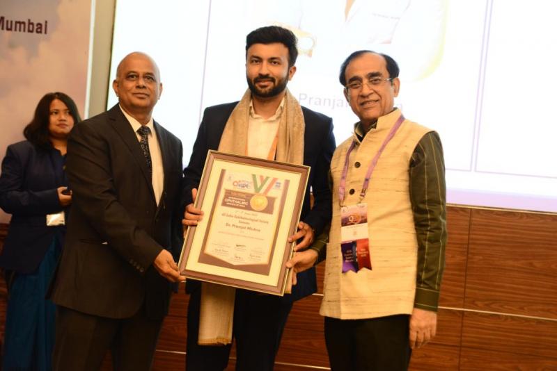 Dr. Pranjal Mishra, Young Eye and Retina Specialist, Raipur, Mumbai, National Association of Ophthalmologists, All India Ophthalmological Society, Research paper on retinal retina, Best Paper Award, Asia Pacific Conference, Life Line Express, Dr. Dinesh Mishra, Chhattisgarh, Khabargali