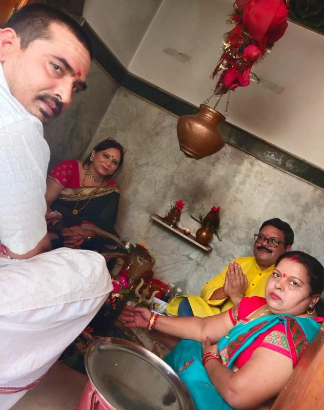 Abhishek of Lord Bholenath, Shri Jagannath Temple, Gayatri Nagar, Green makeup competition, Arvind Ojha, State President, World Brahmin Federation CG, Gunanidhi Mishra, Judicial Two Women President Namita Sharma, Cultural Secretary Preeti Mishra, Divisional President Nitin Kumar Jha, Women general secretary Suman Mishra, Khabargali.
