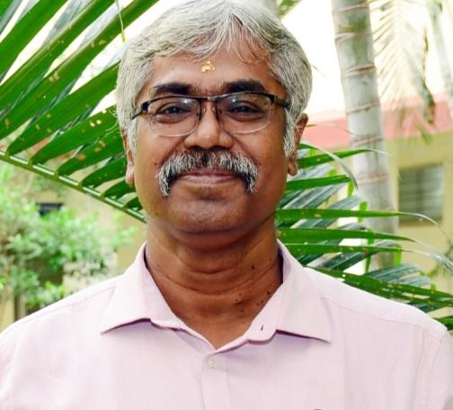 Of. N. Kishore, Mass Communication Subject, PhD, Doctorate of Philosophy, Use of Social Media for Political Communication, A Study on Facebook and Twitter Use by Political Parties, A Special Reference to Chhattisgarh, Dr. Shahid Ali Head, Department of Mass Communication Kushabhau Thackeray Journalism and University of Mass Communication Raipur,Chhattisgarh, Khabargali