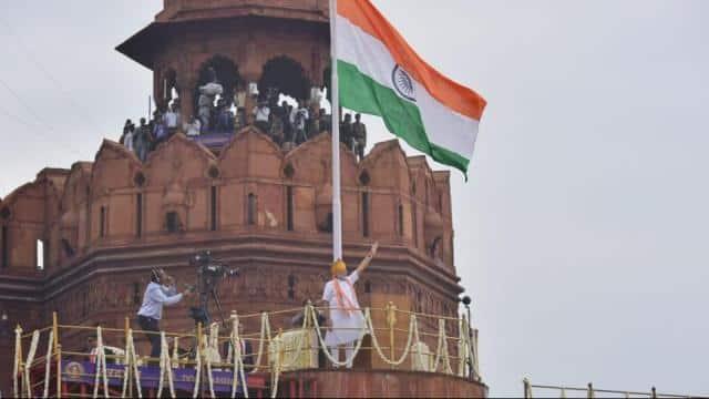 Prime Minister Narendra Modi, Red Fort, 9th time, National Flag, Tricolor hoisted, Jai Jawan, Jai Kisan, Jai Vigyan and Jai Anusandhan slogan, India, Khabargali