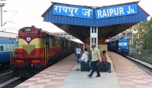 Rajdhani Raipur, Train, Electrification between Raipur-Lakholi, Khabargali