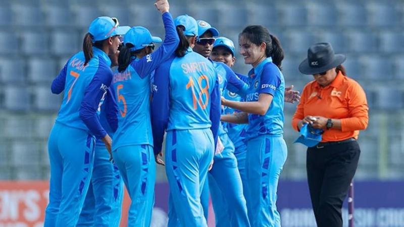 Indian women's cricket team, creating history, capturing the title of Asia Cup for the seventh time, Khabargali