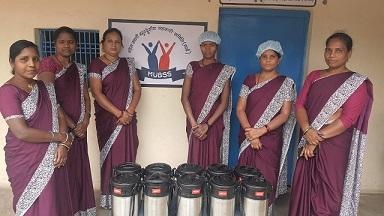 Adani Foundation, Women Entrepreneurs Multipurpose Cooperative Society, MBBS, Direction of Women Empowerment, Initiative, Didi's Kitchen, Tiffin Distribution, Village Parsa, East Kate Bassen, Anita Singh, Chhattisgarh, Khabargali