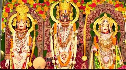Dhoom in the capital of Shri Ram Janmotsav, Shri Ram Temple located on VIP Road, Jaitusav Math, Dudhadhari Math, Ram birth in Kaushalya Temple, Raipur, Chhattisgarh, Khabargali
